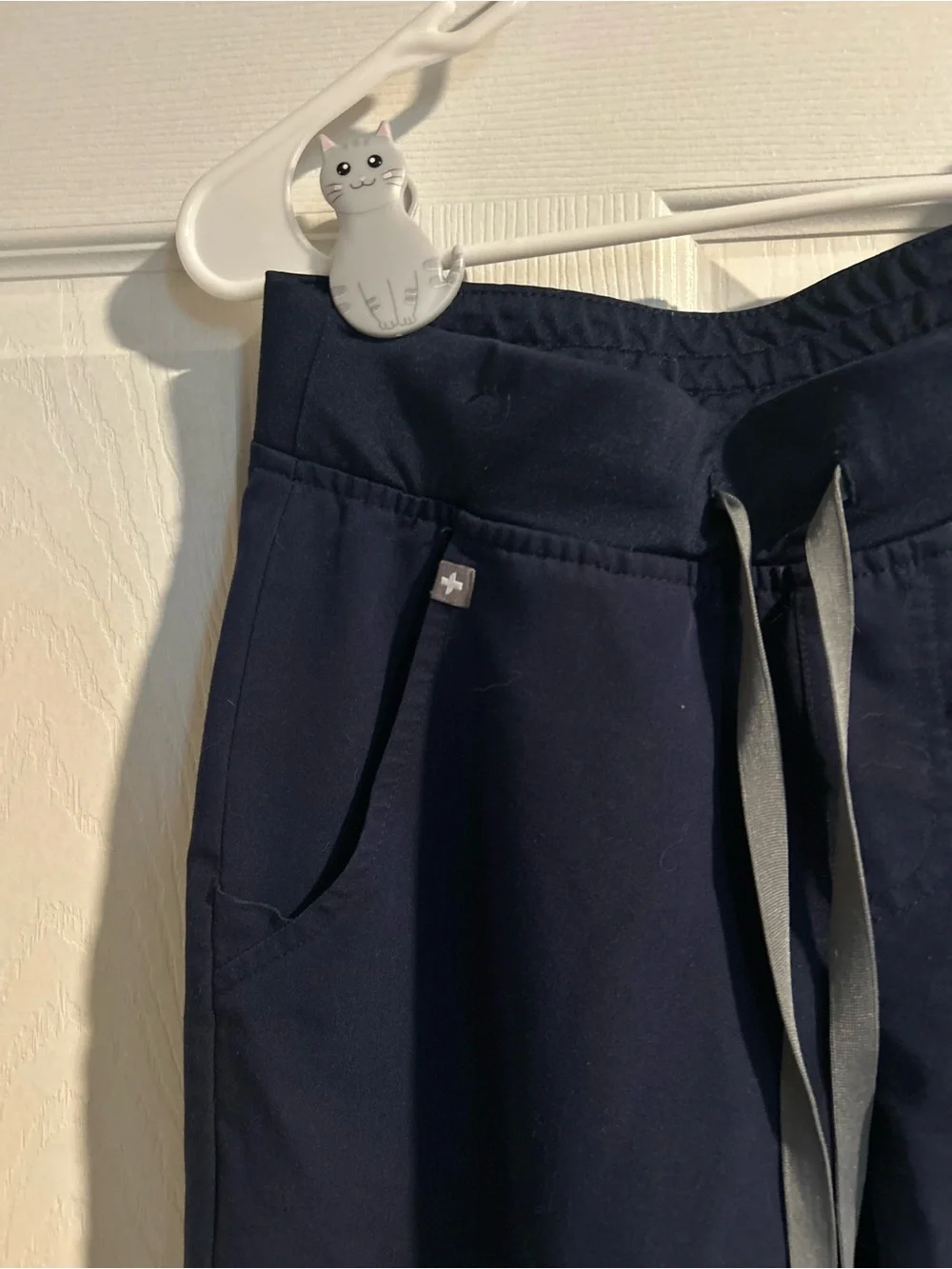 Figs Navy Petite Zamora Joggers - XS/P - Picture 4 of 6